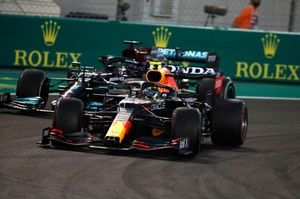 Bourdais critica a Pérez: no sé cómo le aplauden por lo que hizo