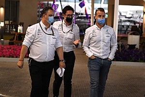 Mercedes ziet af van beroep: Max Verstappen officieel F1-kampioen
