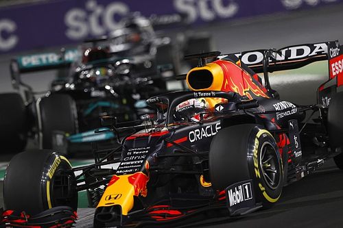 Gasly betwijfelt of Verstappen en Hamilton finish halen in Abu Dhabi
