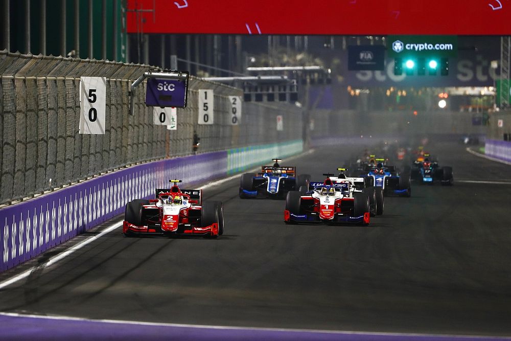 Oscar Piastri Sempat Dibuat Kebingungan oleh F2 Jeddah