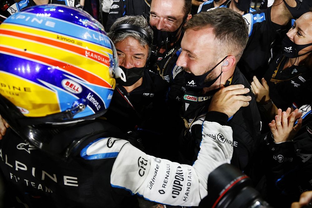 Ocon: Alonso gondolkodásmódja példa nélküli az F1-ben