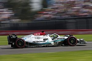 Wolff: Mercedes perdió 10 meses de desarrollo por problemas del W13