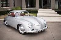 Porsche 356, i 75 anni della n°1 di Stoccarda