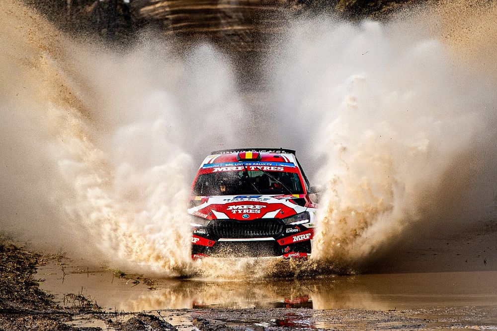 Efrén Llarena, Sara Fernández, Skoda Fabia RS Rally2