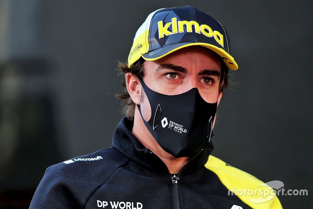 Briatore: "Alonso en iyilerden biri olduğunu yine gösterecek"