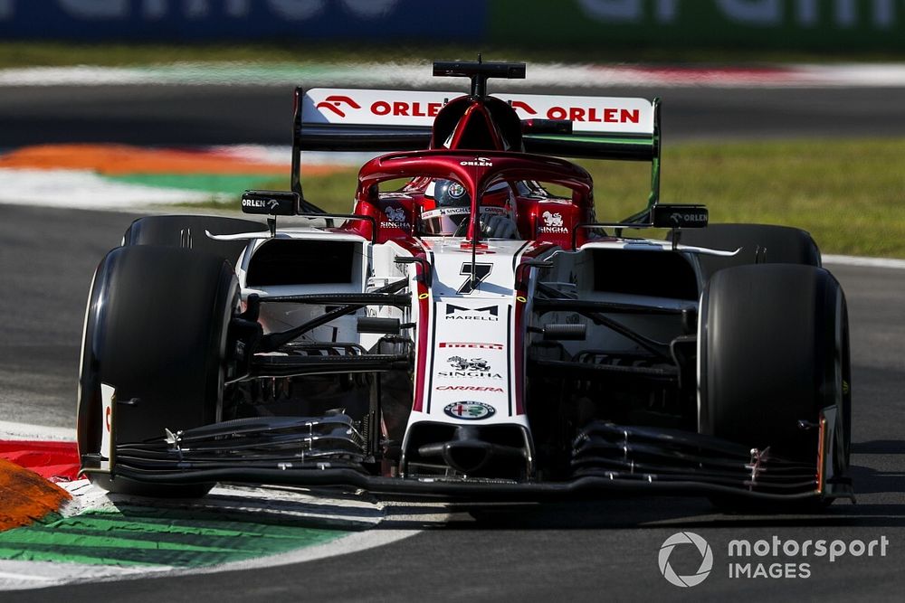 Vasseur hint naar langer verblijf Raikkonen bij Alfa Romeo