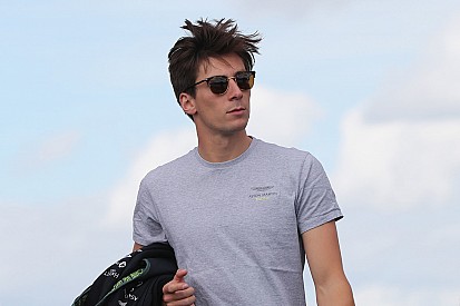 Jaguar confirma Alex Lynn como substituto de Piquet na F-E