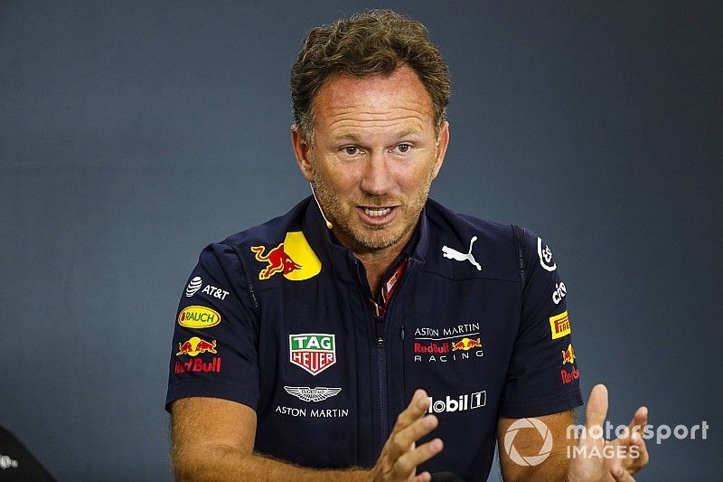 Horner replica alle frecciate di Wolff: "Si compri uno junior team per Ocon e Russell"