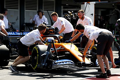McLaren: Norris batarya sorunu yüzünden ilk bölümde elendi