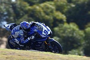 Supersport, Magny-Cours, Libere 1-2: Perolari in testa il venerdì