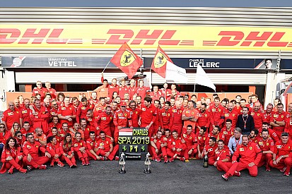 Leclerc: "Vettel olmadan kazanamazdım"
