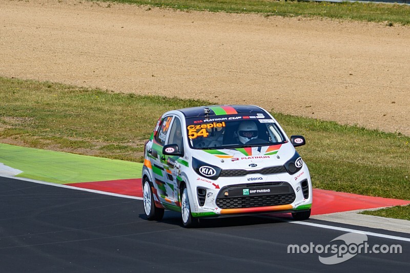KIA Platinum Cup - Szybka szóstka z Marceliną Czepiel