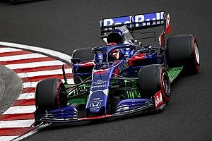 Квят посвятил пятницу на «Хунгароринге» работе с новинками Toro Rosso