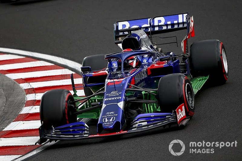 Квят посвятил пятницу на «Хунгароринге» работе с новинками Toro Rosso