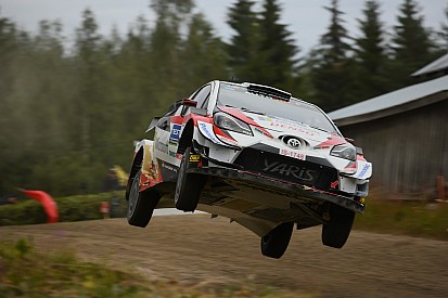 WRC Finland: Meeke out, Tanak herovert leiding