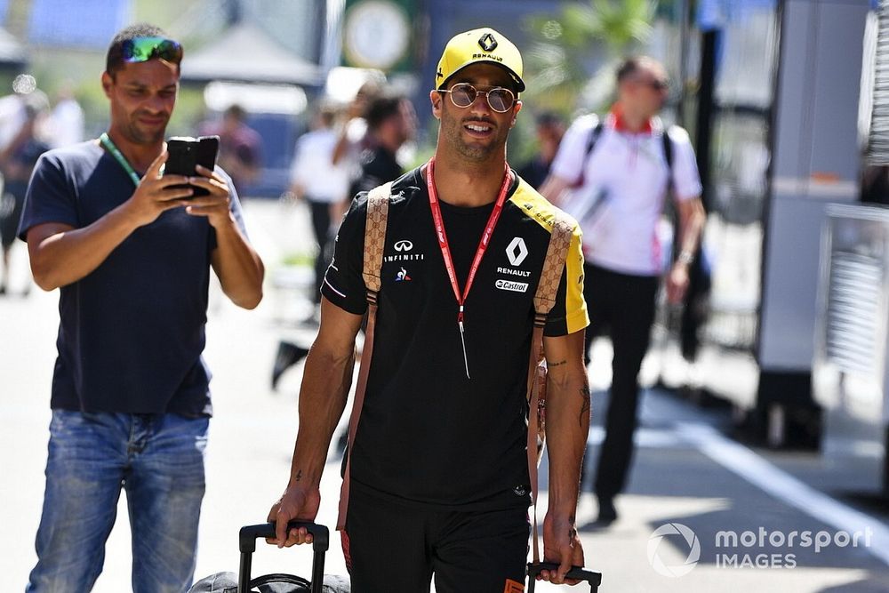 Daniel Ricciardo, Renault F1 Team arrives in the paddock his luggage