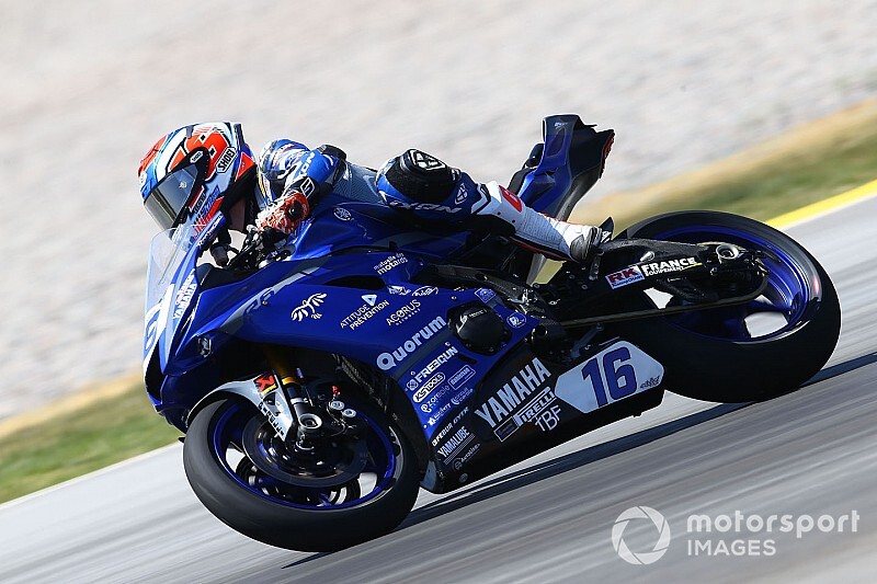 Supersport, Villicum: Cluzel trionfa, Caricasulo quinto