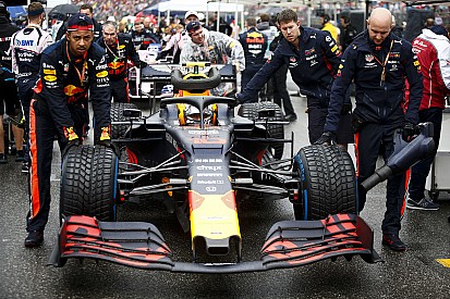 Red Bull pense connaître la cause de ses "horribles" départs