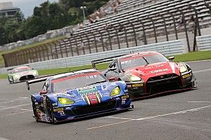 山内英輝が語る、11号車GAINERとの白熱バトルの裏側【スーパーGT第4戦富士:GT300優勝記者会見】