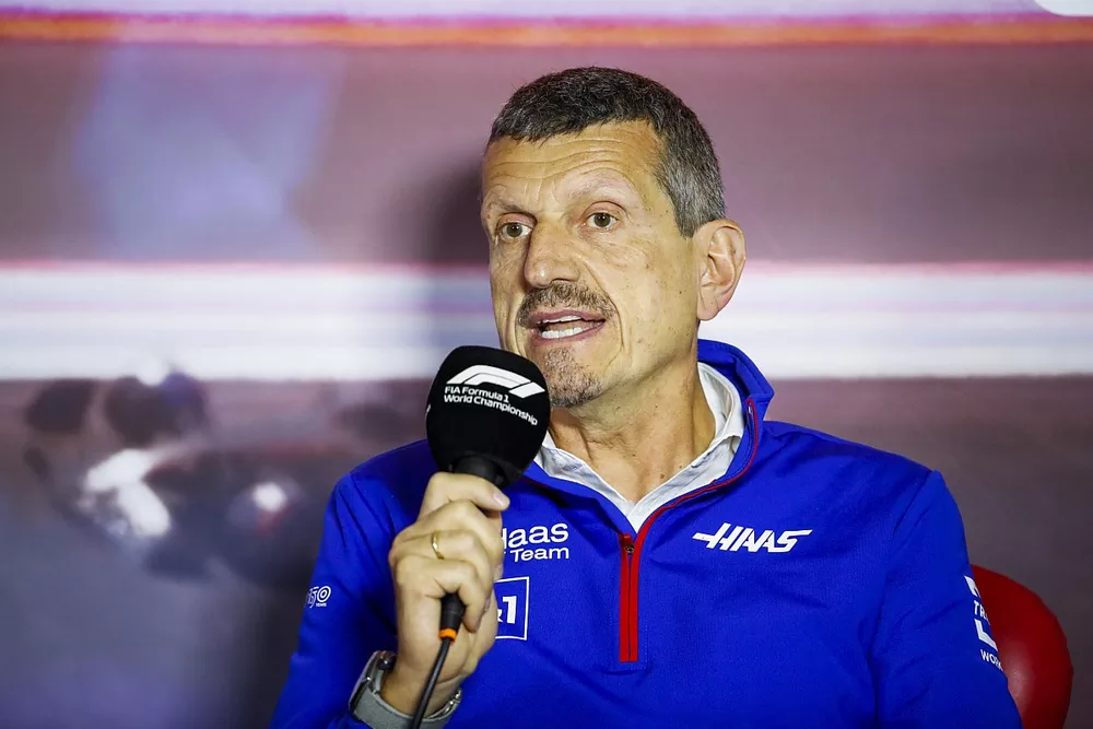 Guenther Steiner, director del equipo Haas F1, en la conferencia de prensa de los directores de equipo