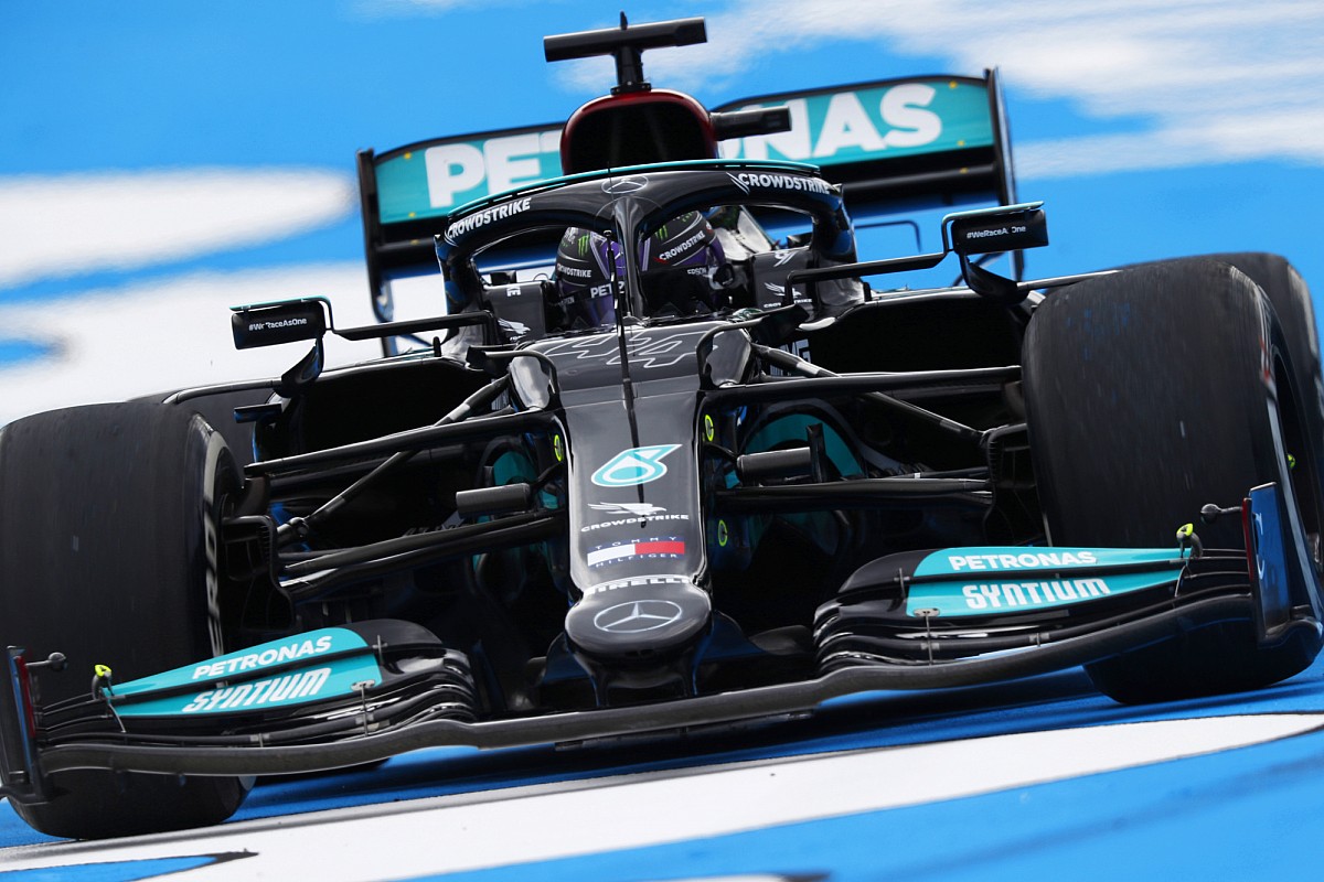 Allison: "Mercedes non fermerà lo sviluppo della W12"