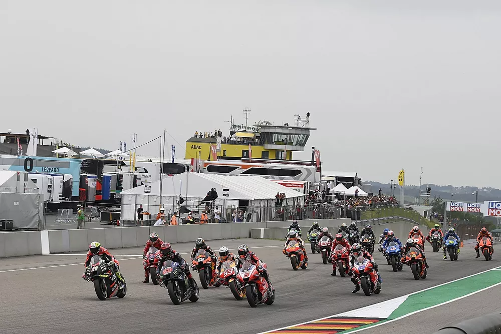 Race start