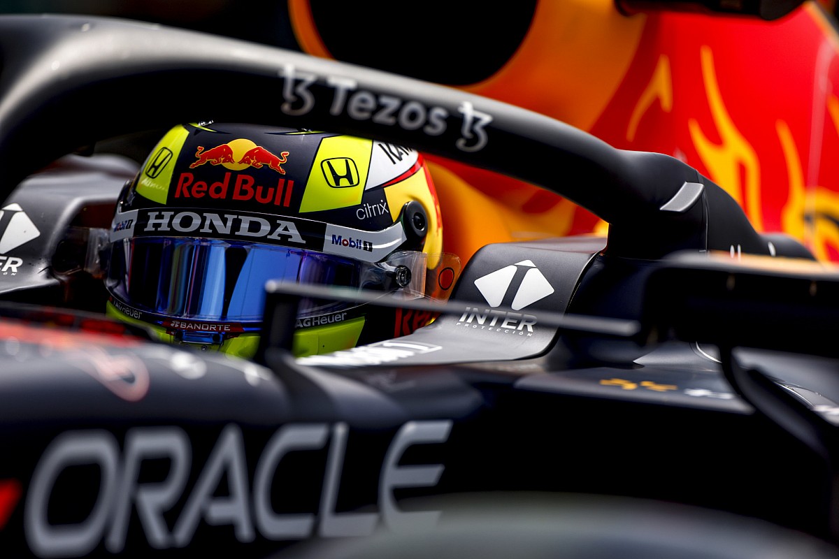 Perez erős futammal gondoskodott arról, hogy két Red Bull legyen a dobogón