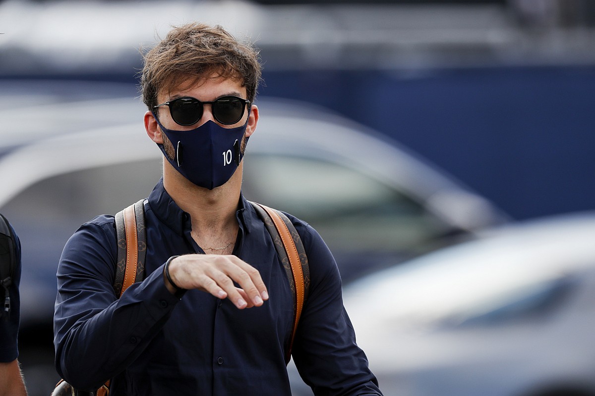 Gasly: "Perez ile aynı seviyede performans gösterebilirim"