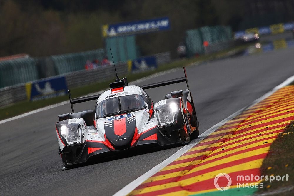 Frijns ondanks pech blij met debuut WRT in WEC