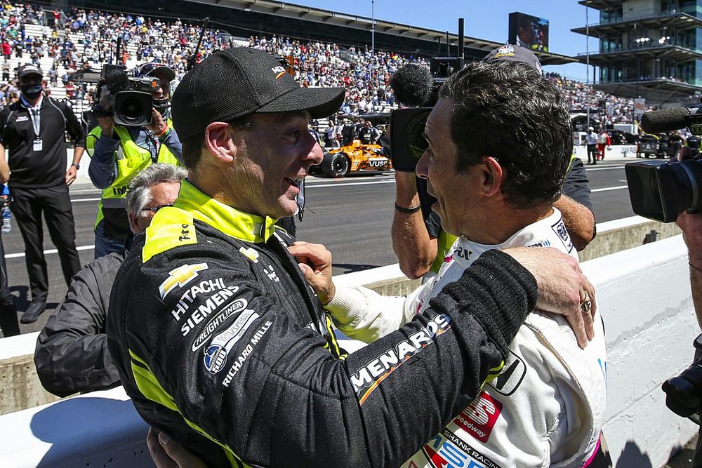 Helio Castroneves, Meyer Shank Racing Honda, Simon Pagenaud, Team Penske Chevrolet