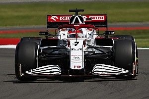 Raikkonen maant Alfa Romeo: “Wakker worden”