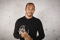 F1: Hamilton fatura Prêmio Laureus por ativismo social