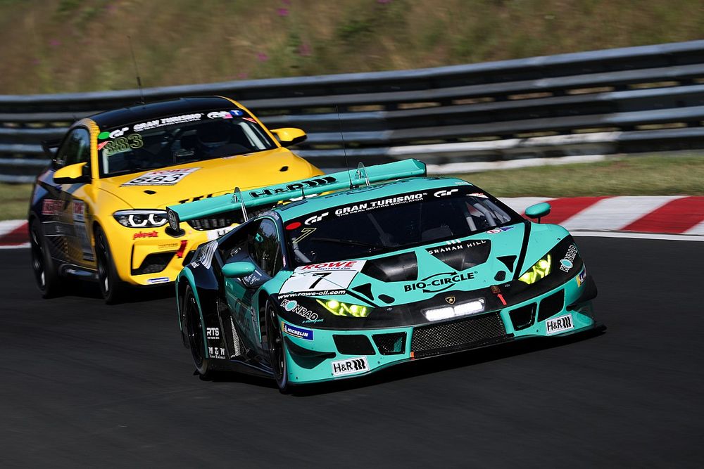 Giermaziak czwarty na Nordschleife