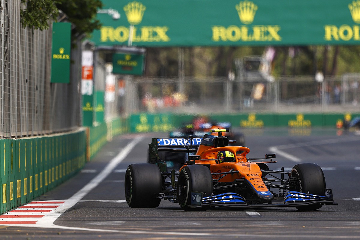 Norris: "Ferrari, virajlarda bizden daha iyi"