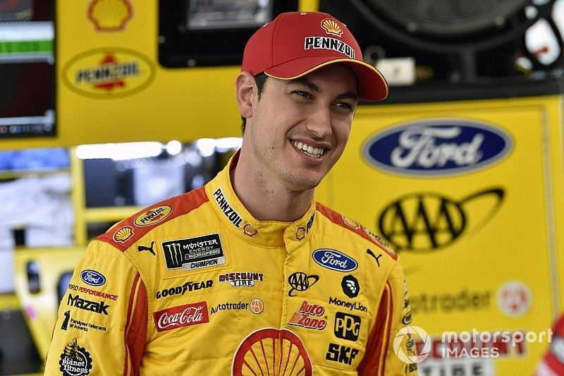 Joey Logano, Team Penske, Ford Mustang Shell Pennzoil