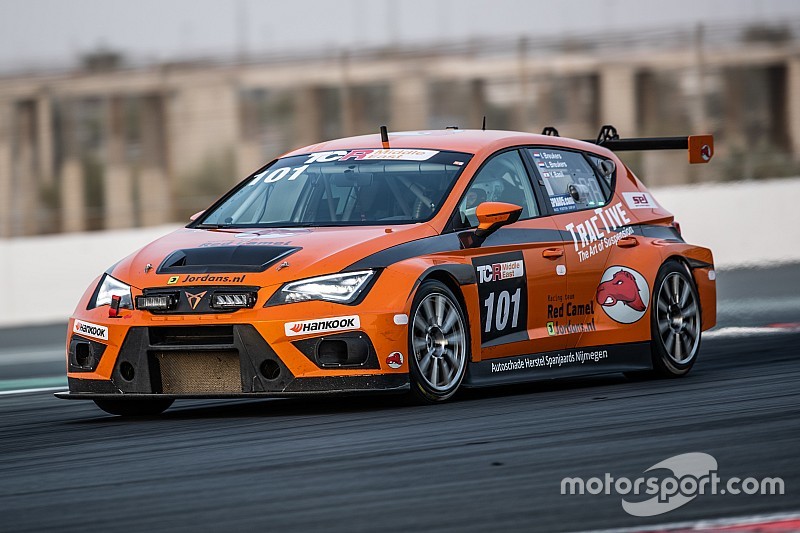Trionfo al cardiopalma della Red Camel-Jordans.nl in Classe TCR alla 12h di Spa