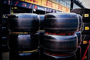 La F1 negocia volver a los Pirelli 2018 tras el verano