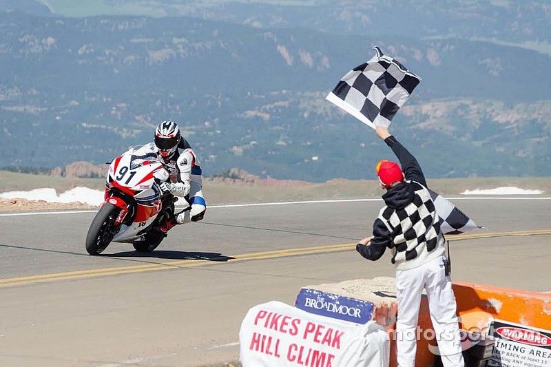 Pikes Peak bike action