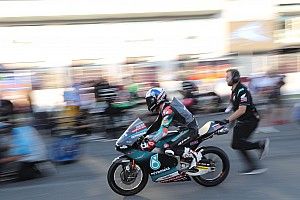 Moto3 Arjantin 2. antrenman: McPhee lider, Can 17.