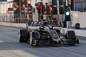 Grosjean critique la nouvelle règle des pneus après son tête-à-queue