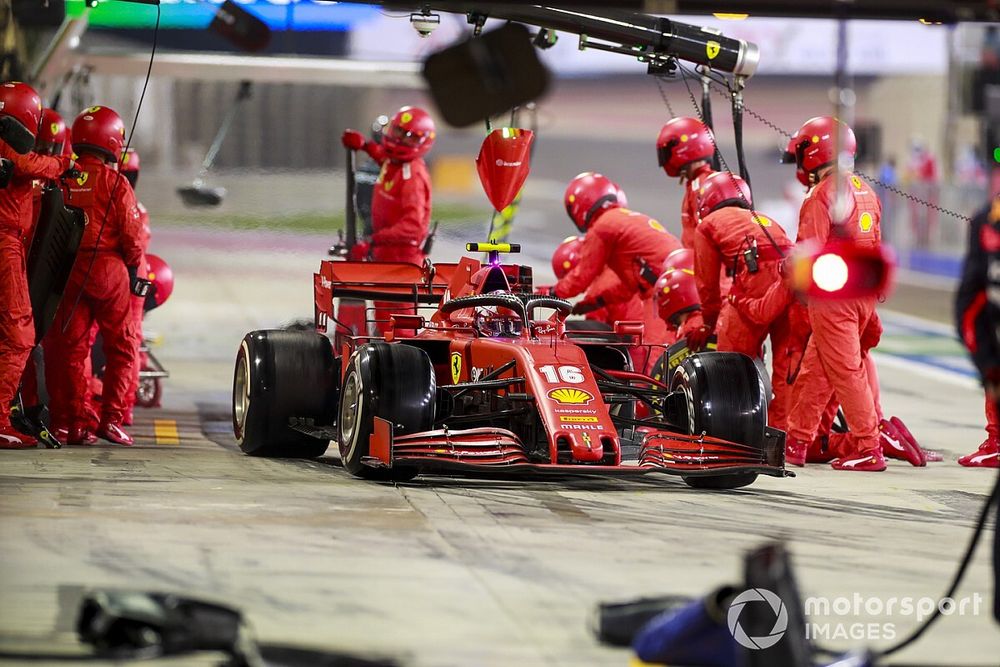Ferrari: "Puntavamo a un pit in meno, non è stato possibile"