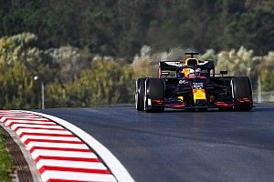 EL1 - Verstappen à 10 secondes du record sur la patinoire d'Istanbul