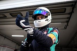 A Ferrari a következő női F1-es pilótát keresi