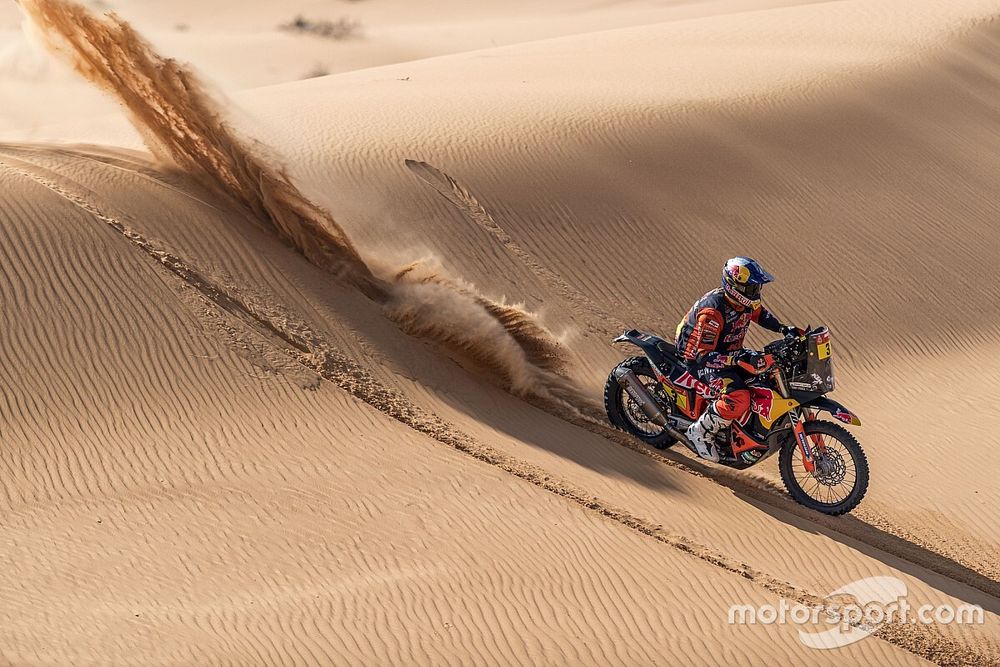 Price: Halfway Dakar lead 'doesn't mean anything'