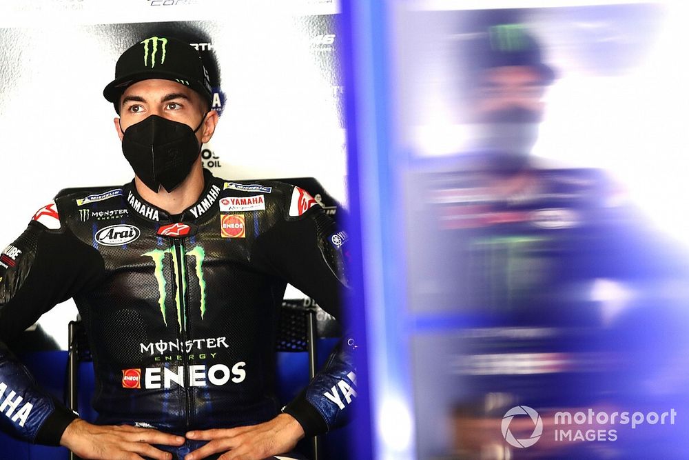 Furia Vinales, lascia Twitter: “Chi merita la mia moto, la prenda”