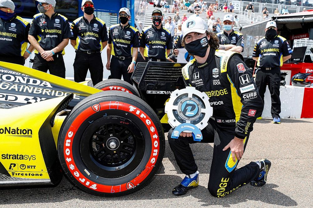 Pole award winner Colton Herta, Andretti Autosport Honda