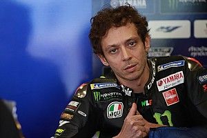«Они нарушили все мыслимые правила». Росси раскритиковал MotoGP