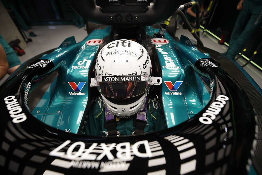 Fernando Alonso, Aston Martin F1 Team