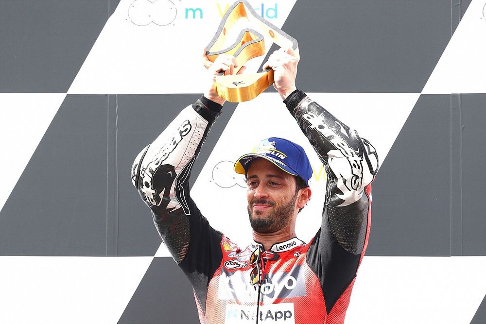 ¿Qué sentido tiene que Ducati prescinda de Dovizioso?