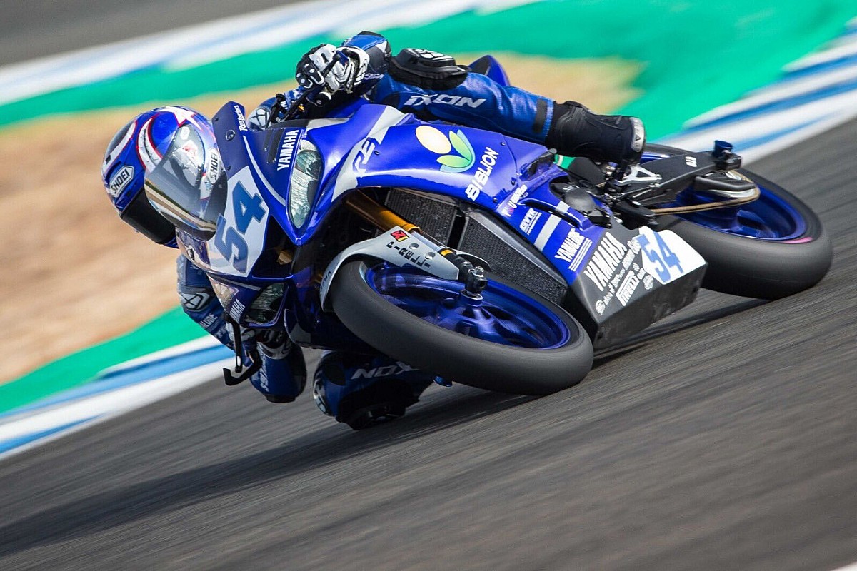Bahattin Sofuoğlu, Dünya Supersport 300 Şampiyonası'nda ilk zaferini aldı!